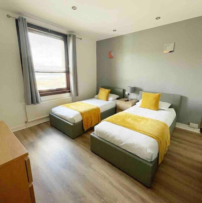 Alma Apartment Fort William Exterior foto